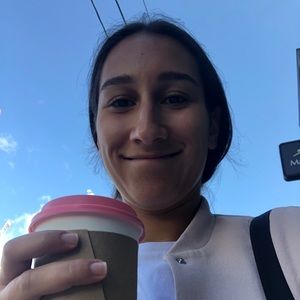 Meet your Posher, Isabelle